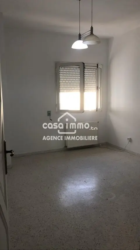 Appartement S+3 à louer