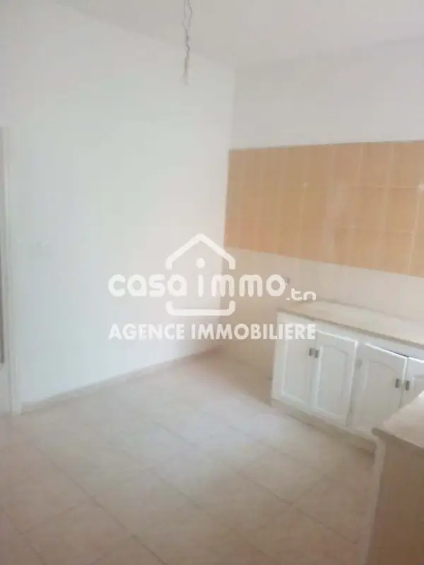 Appartement s+3 a louer a boumhal bassatine