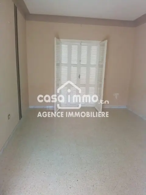 a louer appartement S+2