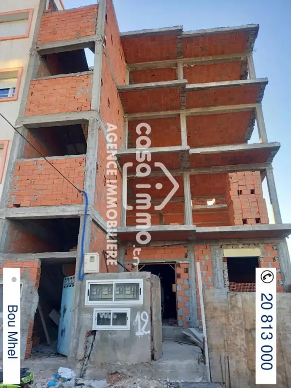 Vente petite immeuble en construction à boumhel proche de carrefour market