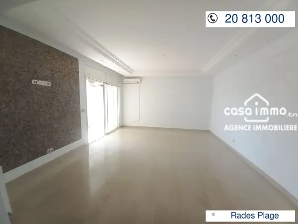 A Vendre coquet appartement s2 HST à rades plage